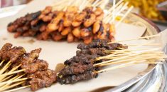 Batas Aman Makan Daging Kambing Saat Idul Adha