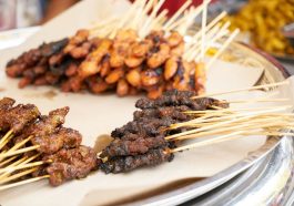 Batas Aman Makan Daging Kambing Saat Idul Adha