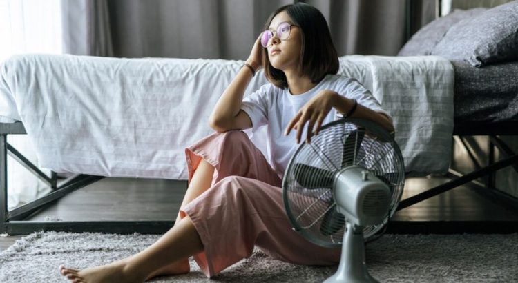 Bahaya AC dan Kipas Kotor: Bisa Picu Pneumonia pada Anak